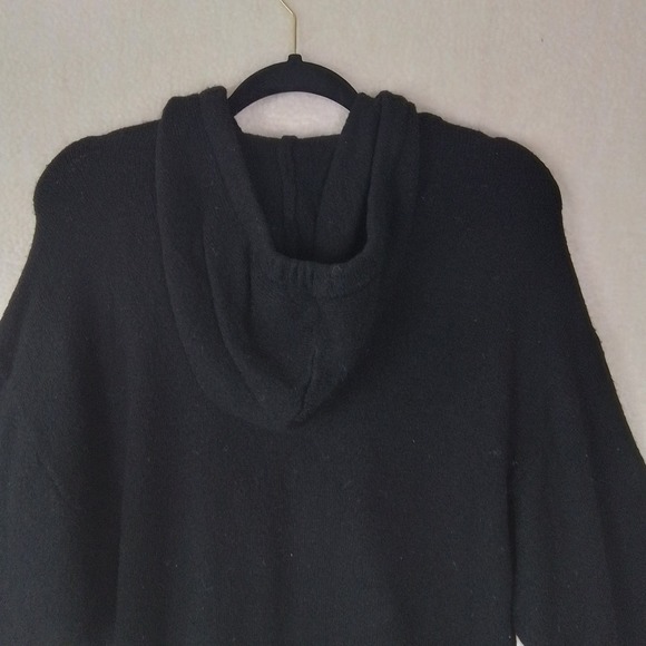 H&M Knit Sweater Hoodie‎ Size Small in Black w/ White Trim - Picture 6 of 11